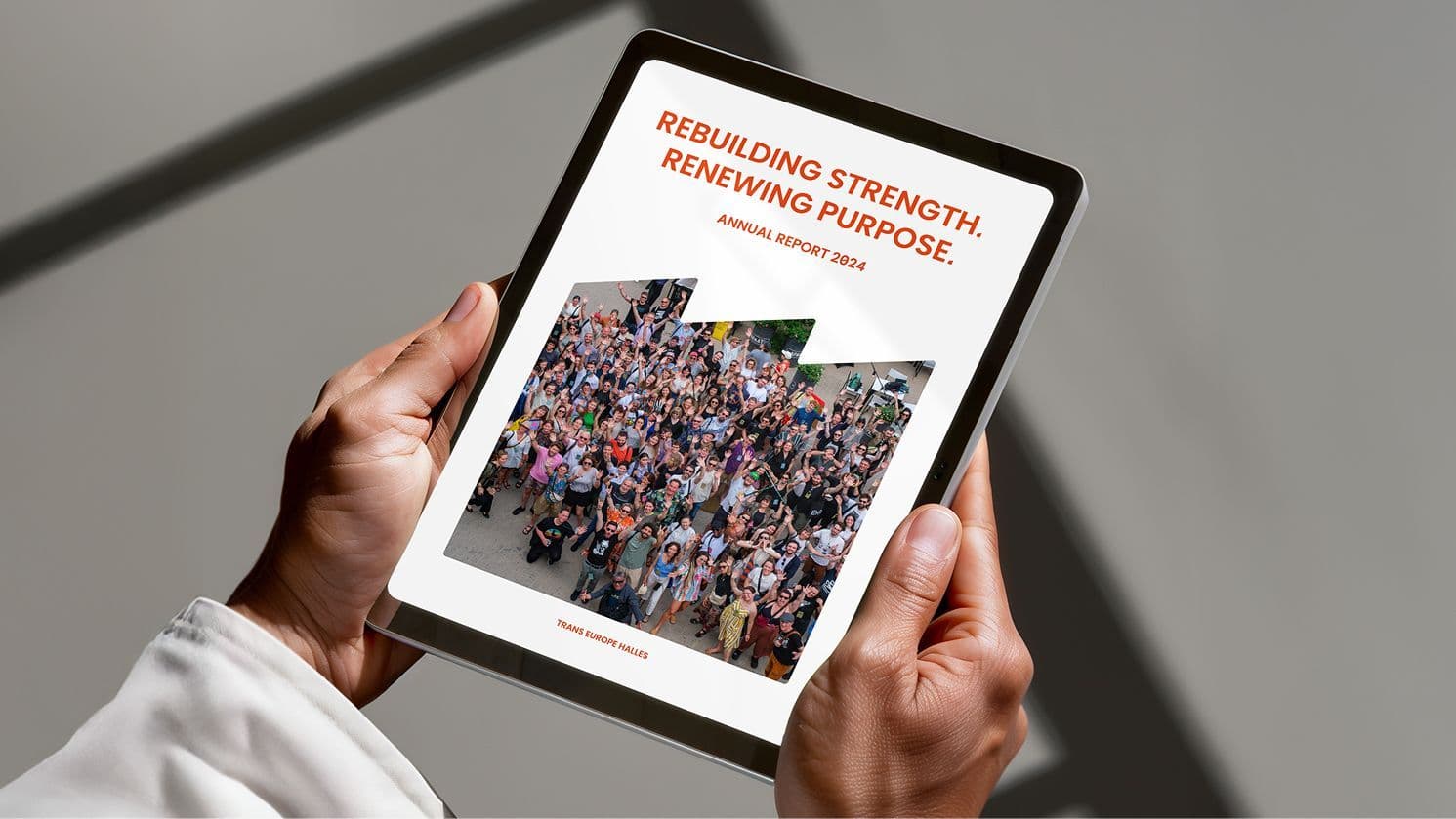 Trans Europe Halles gada pārskata dizains 